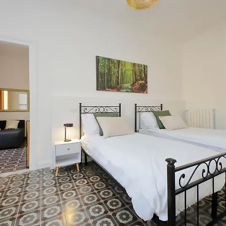 Ych-luminoso Per 8 Pax Apartment *